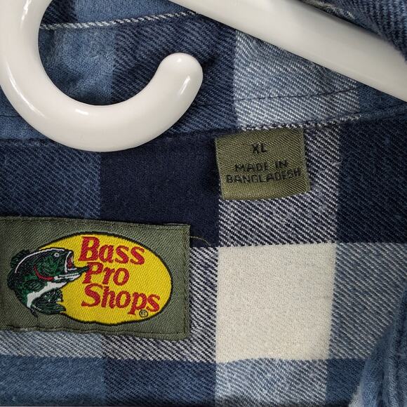Bass pro flannel shirt Mens Extra Large Blue White Plaid Checks Outdoors Fishing - Picture 3 of 7